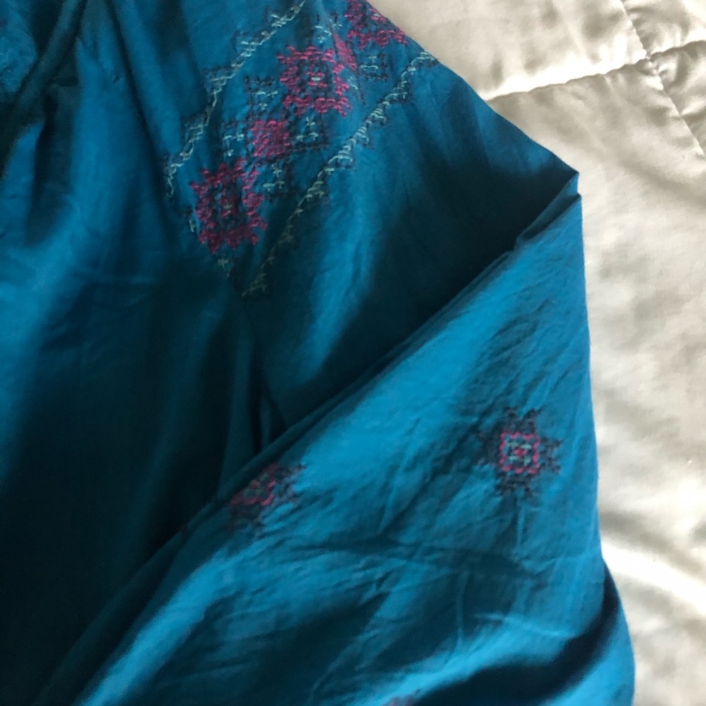 Old Navy Medium Blue Embroidered Boho Top